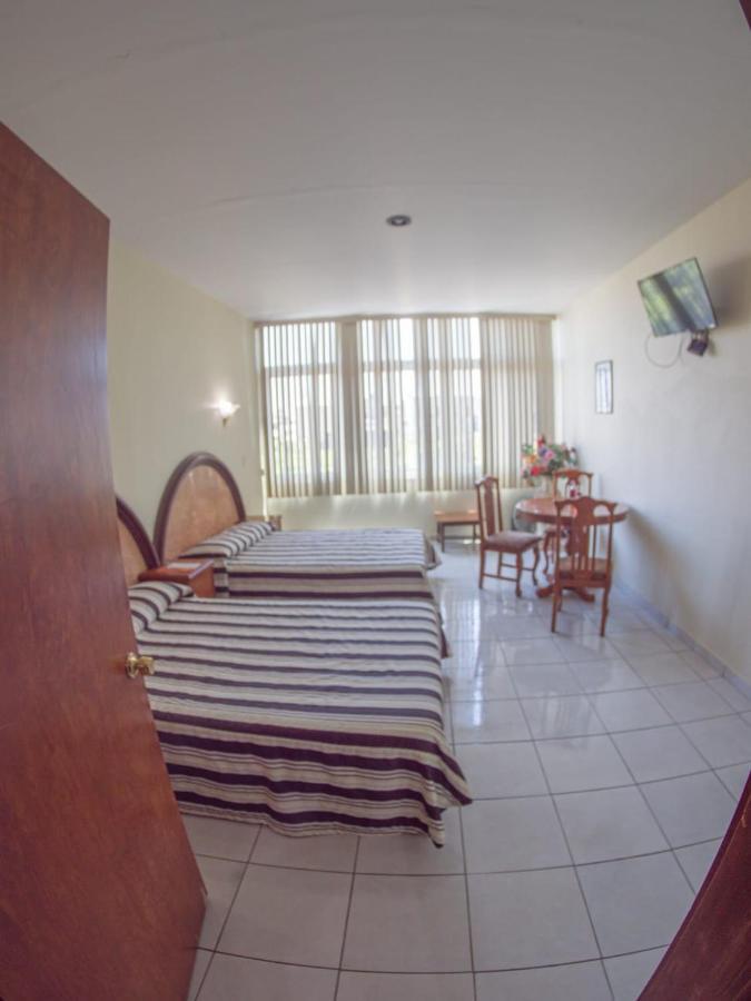 Hotel Plaza Sahuayo Екстер'єр фото