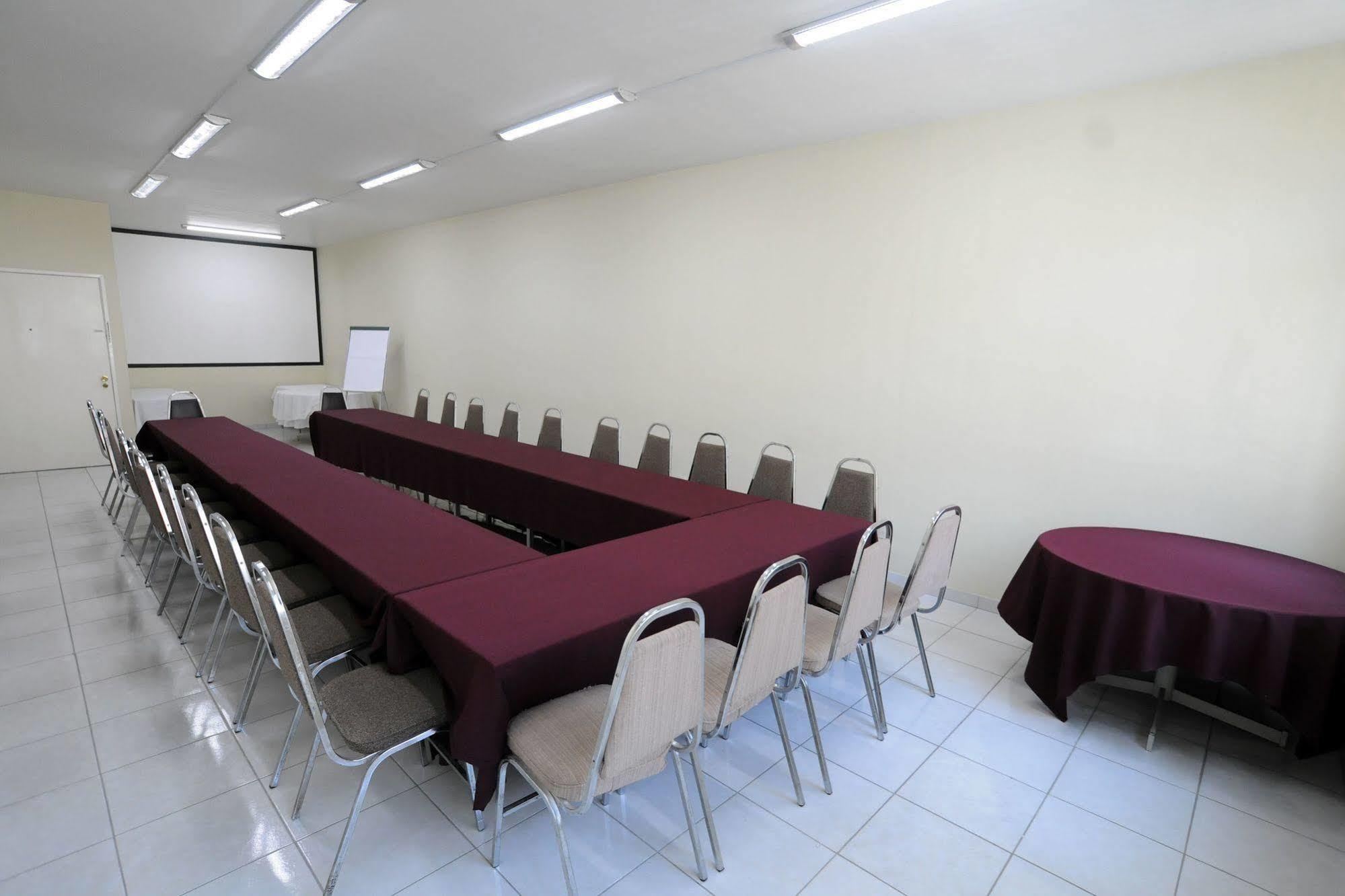 Hotel Plaza Sahuayo Екстер'єр фото